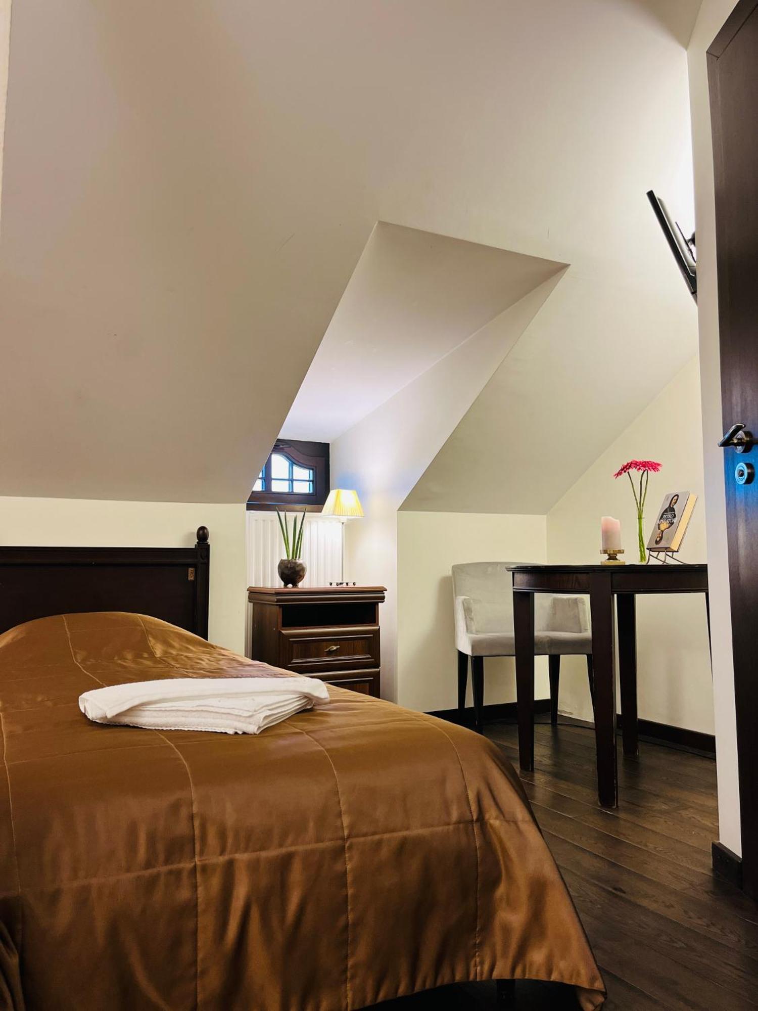 Monte Pacis In Pazaislis Hotel Kaunas Szoba fotó